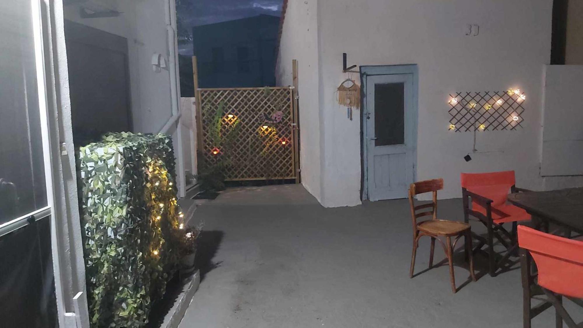 Kostas Studios Apartments - Ενοικιαζόμενα Δωμάτια Με Κουζινάκι Myrina Exterior foto